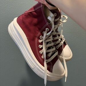 Converse High-Top soft platform shoes in maroon! Size 6.5